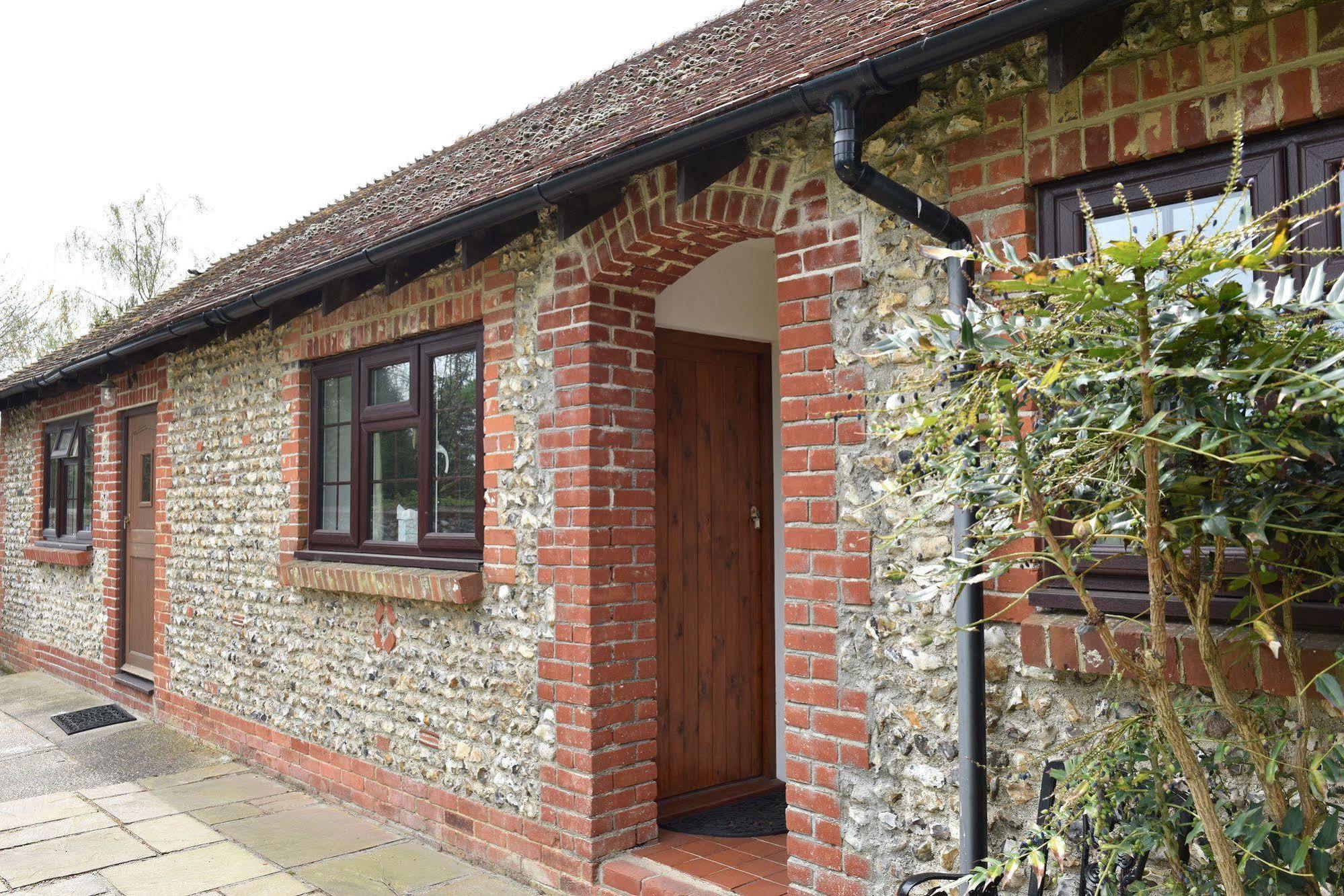Old Selden Farm B&B Clapham  Exterior foto